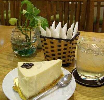 Satra Cafe And Bakery