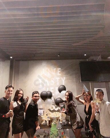 Saigon Fusion - Kitchen & Bar