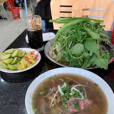 Pho Le