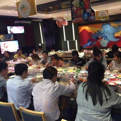 Vincom Center Food Court