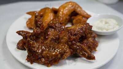 Saigon Hot Wings