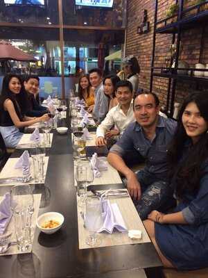 Nhà Hàng The Ribhouse