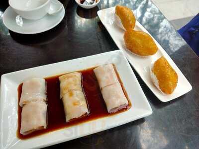 Nhà Hàng Cafe 30/4