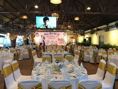 Nhà Hàng Cafe 30/4