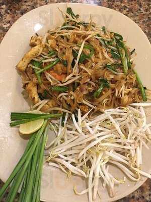 Nhà Hàng Thai House