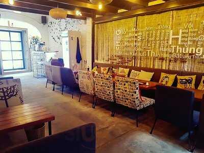 Ziggies Saigon Cafe Bistro Bar