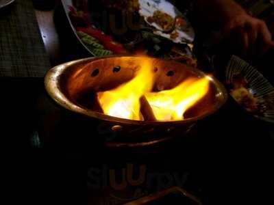 Mays Urban Thai Dine - Dong Khoi