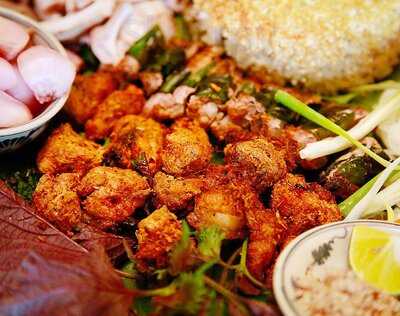 Minh Mường Lợn Mường Mẹt