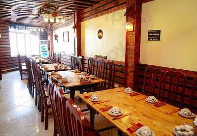 Minh Mường Lợn Mường Mẹt