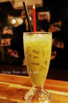 Carpe Diem Cafe & Pub