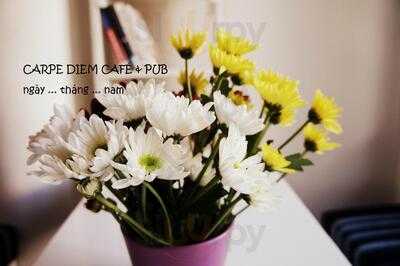 Carpe Diem Cafe & Pub