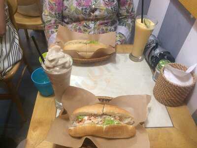 Bánh Mì Uptown District