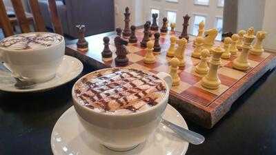 Monopolatte Cafe Au Play