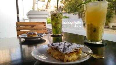Monopolatte Cafe Au Play