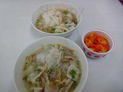 Hủ Tiếu Cá Nam Lợi