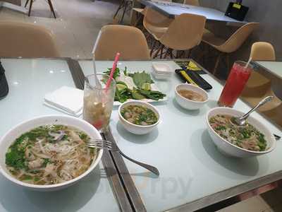 Phở Ông Hùng 10 Nguyễn Thị Nghĩa