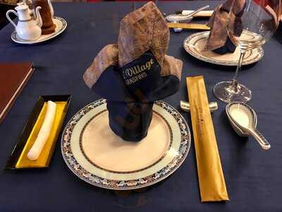 Nhà Hàng Thai Village