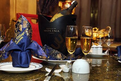 Nhà Hàng Thai Village