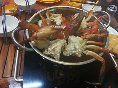 Quán Lẩu Cua Khôi