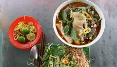 Nhà Hàng Món Huế