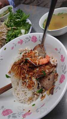 Hủ Tiếu Năm Vang Ba Hoàng