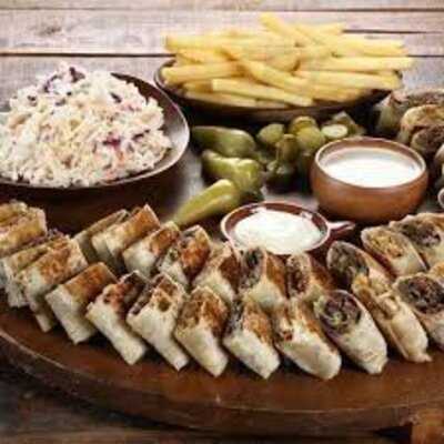 Rollnaldos Halal Restaurant