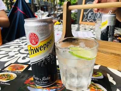 Bánh Mì Trúc Xinh