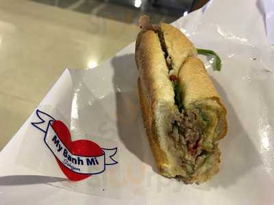 Bánh Mì Trúc Xinh