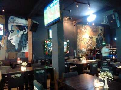 Champion Sports Bar