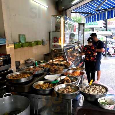 Quán Cơm Đồng Nhân (bà Cả Đọi)