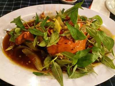 Quán ăn Gia đình Phương Nhiên