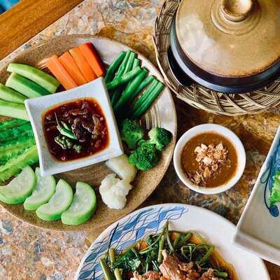 Nhà Hàng Dì Mai - Vincom Landmark 81