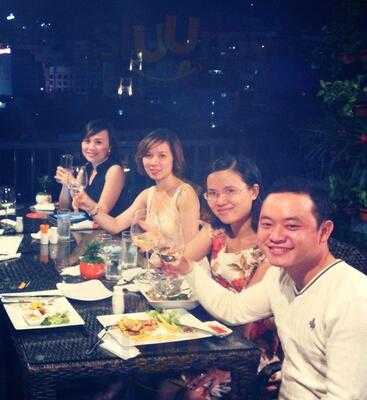 The Shrimp's Tôm Restaurant