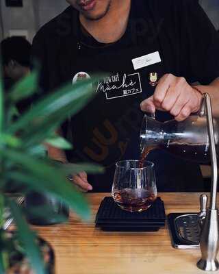 Tiệm Cafe Mùa Hè