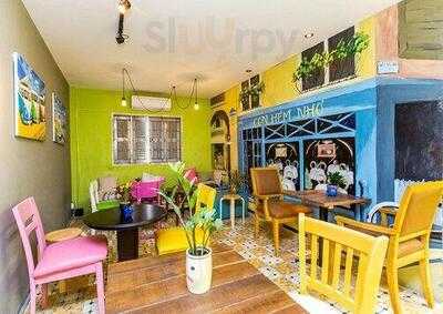 Quán Con Hẻm Nhỏ