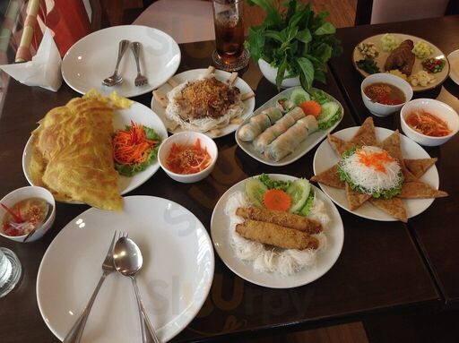 Quán Chuồn Chuồn