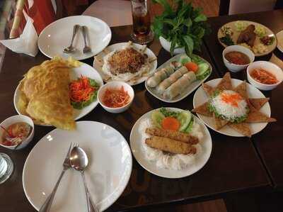 Quán Chuồn Chuồn