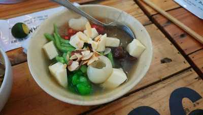 Bún đậu Mắm Tôm Lâm Bô