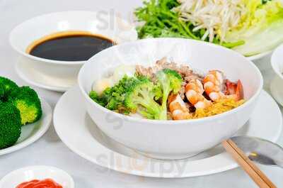 Ông Mười Quán - Hủ Tiếu Nam Vang