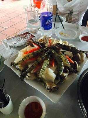 Bien Nho Riverside Seafood Restaurant