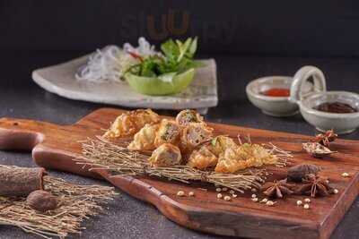 Propeller Rooftop Bar Hcm