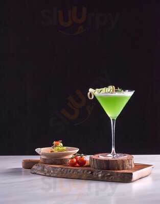 Propeller Rooftop Bar Hcm