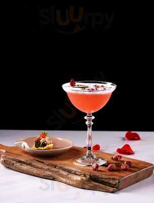 Propeller Rooftop Bar Hcm