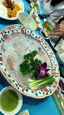 Nhà Hàng Thế Giới Hải Sản