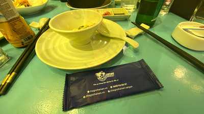 Nhà Hàng Thế Giới Hải Sản