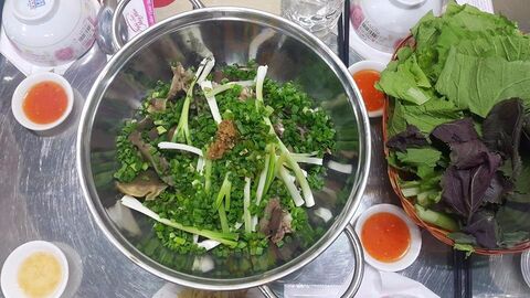 Hủ Tiếu Dê - Dê Lên Phố