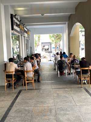 Sum Cafe & Restaurant