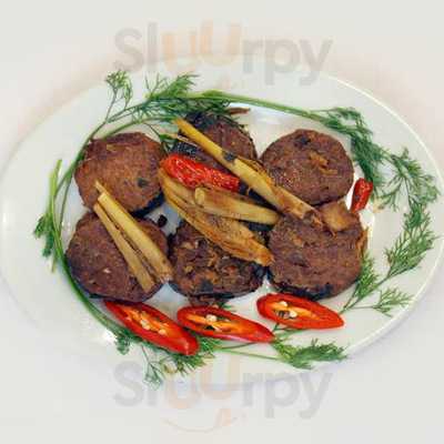 Nhà Hàng Hoa Biển