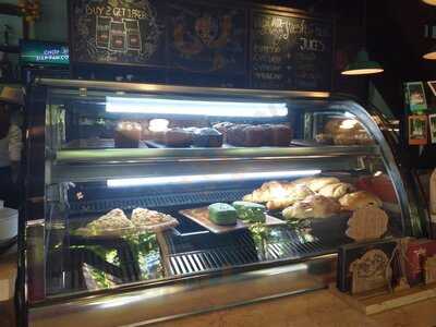 Quán Cà Phê Roastery Temple