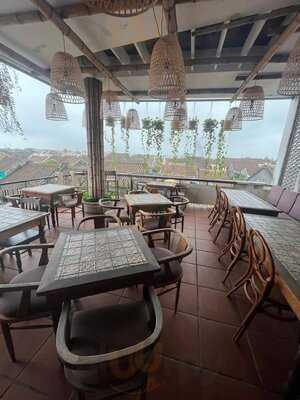 92 Station Restaurant & Cafe